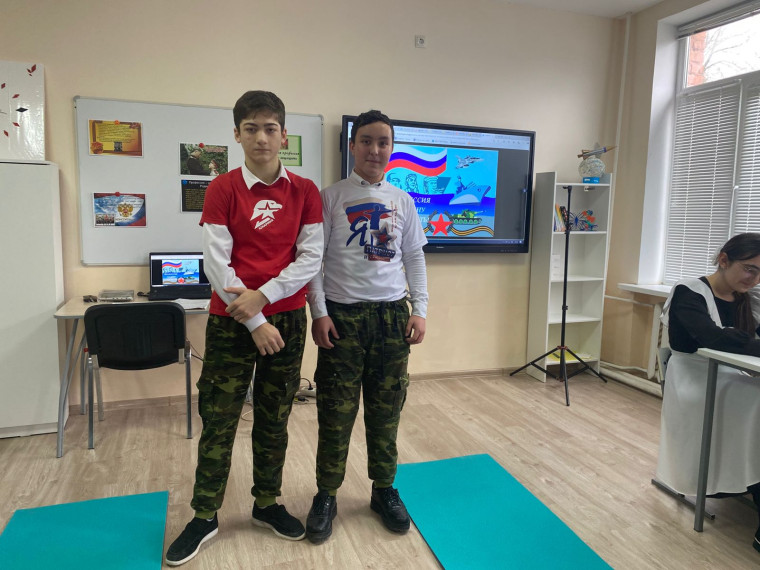 «Армейский распорядок дня».